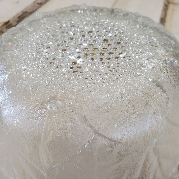 Vintage Large lettuce Cabbage leaf salad serving glass bowl 9" - Picture 9 of 11